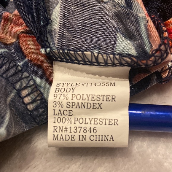 INSEPARABLE Floral Shirt Bell Sleeves Size M - Picture 12 of 12